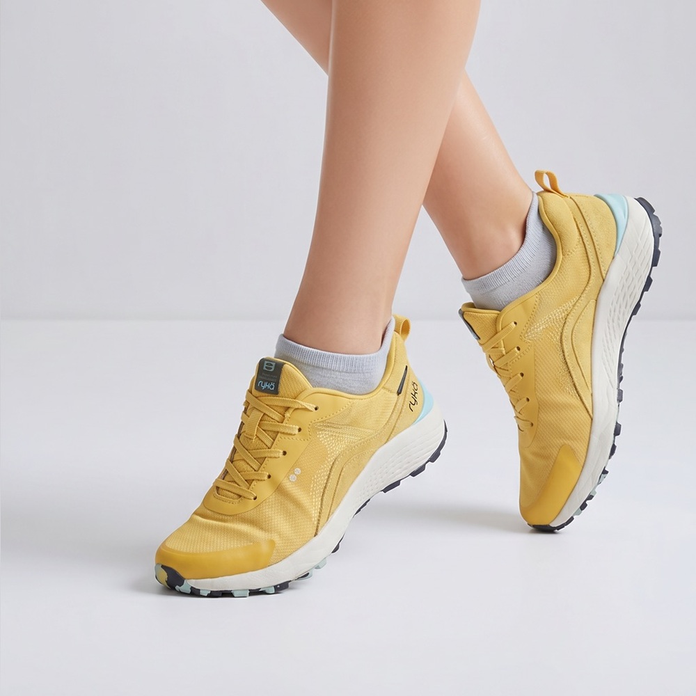 Ryka Kenai Womens Yellow Water Repellent Vibram‎ Trail Running Shoes Sneaker